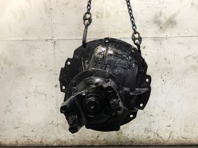 Meritor RS23160 Rear Differential for a Freightliner FL112
