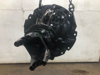 Meritor RS23160 Rear Differential for a Freightliner 122SD