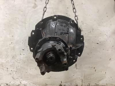 Meritor RS23160 Rear Differential for a Freightliner Cascadia