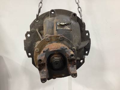 Meritor RS23160 Rear Differential for a Freightliner Cascadia