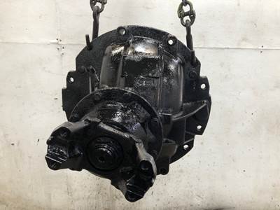 Meritor RS23160 Rear Differential for a Freightliner Cascadia