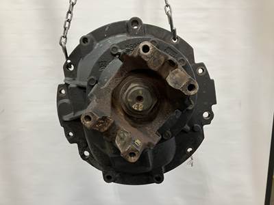 Meritor RS23160 Rear Differential for a Peterbilt 579