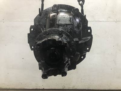 Meritor RS23160 Rear Differential for a Freightliner Cascadia