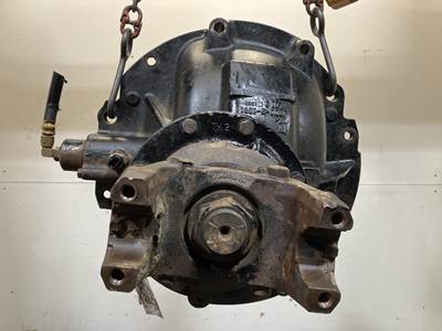 Meritor RS23160 Rear Differential for a Peterbilt 579