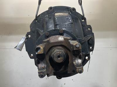 Meritor RS23160 Rear Differential for a Mack Cxu