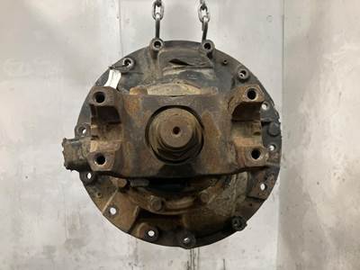 Meritor RS23186 Rear Differential for a Freightliner Cascadia