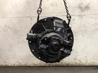 Meritor RS23186 Rear Differential for a Volvo VNL