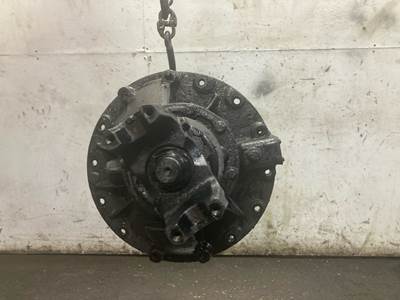 Meritor RS23186 Rear Differential for a Freightliner Cascadia
