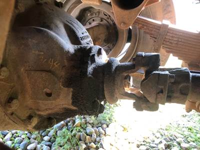 Meritor SQ100 Rear Differential for a Ford LT8000