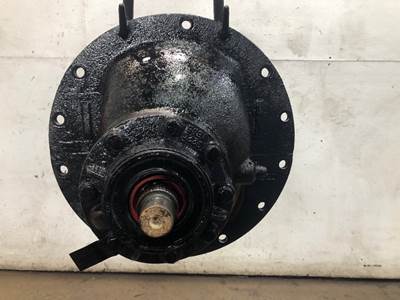 Meritor SQ100 Rear Differential for a Volvo WCS