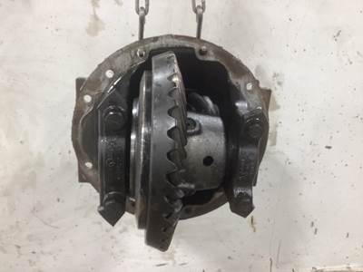 Paccar MR2014P Rear Differential for a Kenworth T680
