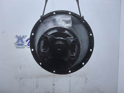 Spicer N175 Rear Differential for a International 4900