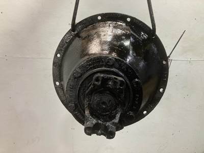 Spicer N175 Rear Differential for a International 4700