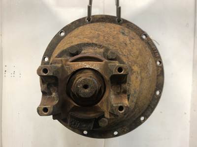 Spicer N175 Rear Differential for a International 4700