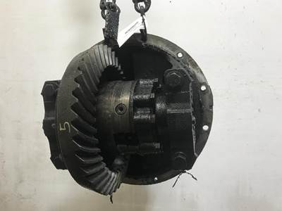 Spicer N175 Rear Differential for a International 4700