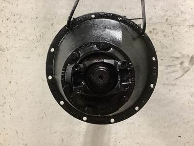 Spicer N175 Rear Differential for a International 4700