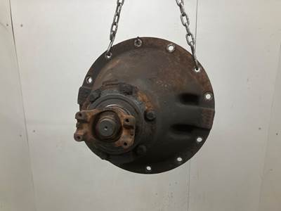 Spicer N190 Rear Differential for a International 4700