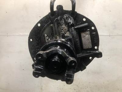 Spicer S110 Rear Differential for a Ford LCF45