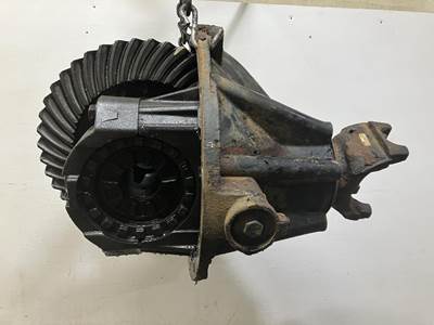 Spicer S23-190 Rear Differential for a Kenworth T680