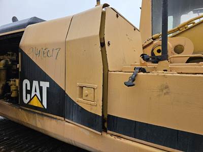 Caterpillar 325AL Door Assembly