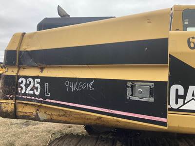 Caterpillar 325L Door Assembly