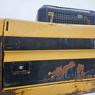 Caterpillar 330AL Door Assembly