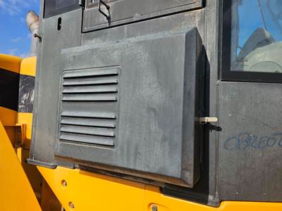 Hyundai HL740-7A Door Assembly