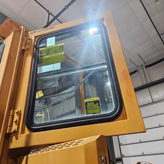Hyundai HL740XTD-3 Door Assembly