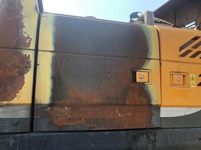 Hyundai R380 LC-9 Door Assembly