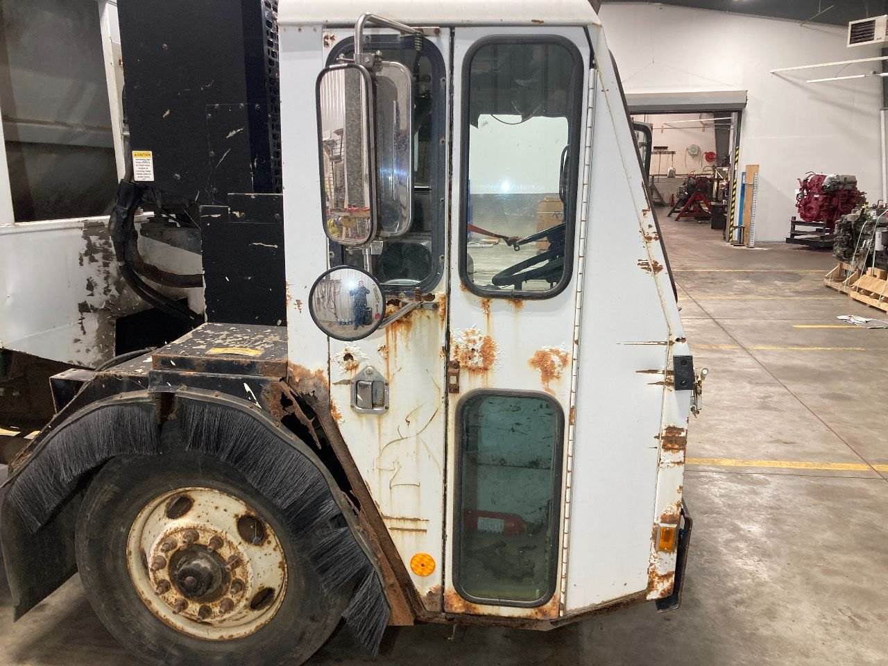 2001 Crane Carrier (CCC) TRUCK Front Door Assembly For Sale Sioux