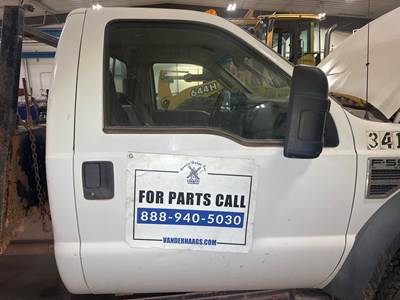 Ford F-550 Front Door Assembly for a Ford F550 Super Duty