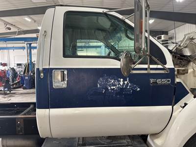 Ford F-650 Front Door Assembly for a Ford F650