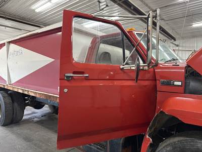 Ford F-700 Front Door Assembly for a Ford F700