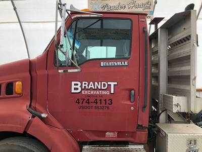 Ford L9513 Front Door Assembly