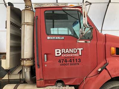 Ford L9513 Front Door Assembly