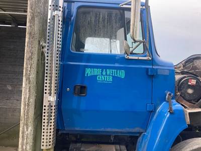 Ford LN8000 Front Door Assembly