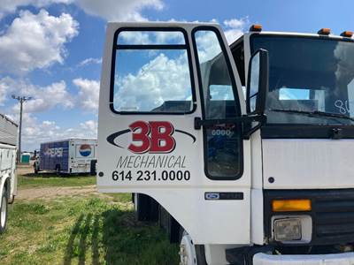 Ford TRUCK Front Door Assembly
