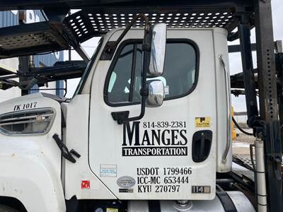 Freightliner 114SD Front Door Assembly