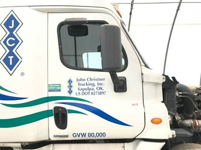 Freightliner Cascadia Front Door Assembly