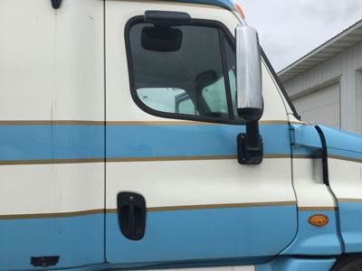 Freightliner Cascadia Front Door Assembly