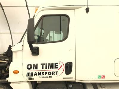 Freightliner Cascadia Front Door Assembly