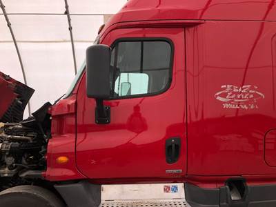 Freightliner Cascadia Front Door Assembly