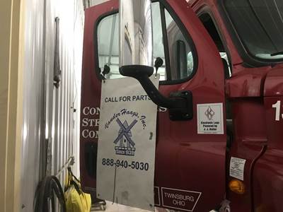 Freightliner Cascadia Front Door Assembly