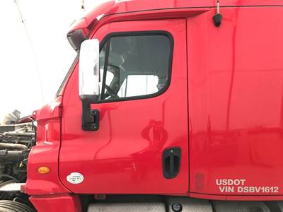 Freightliner Cascadia Front Door Assembly