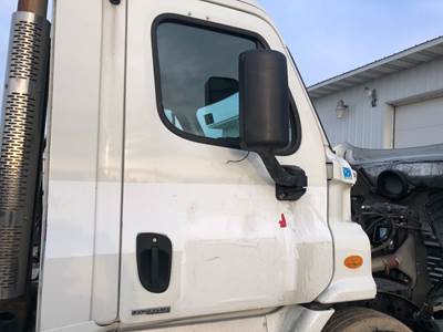 Freightliner Cascadia Front Door Assembly