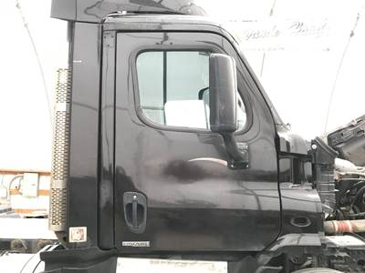Freightliner Cascadia Front Door Assembly