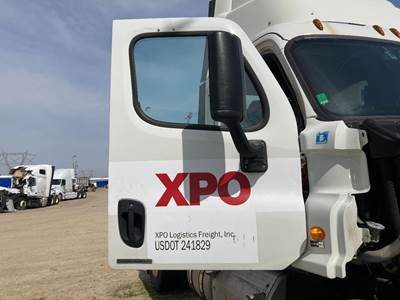 Freightliner Cascadia Front Door Assembly