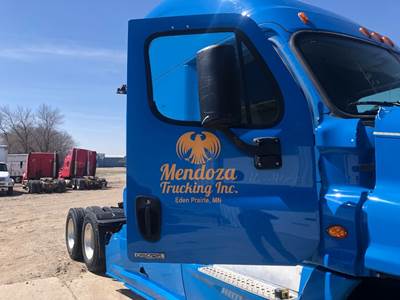 Freightliner Cascadia Front Door Assembly