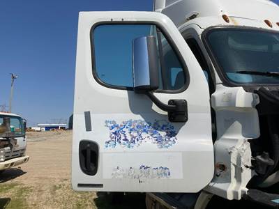 Freightliner Cascadia Front Door Assembly
