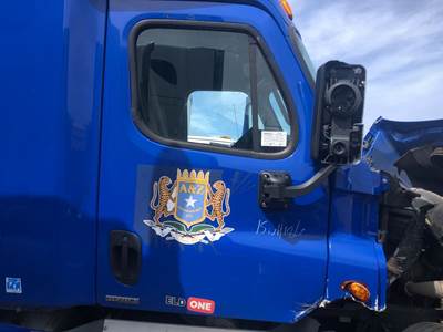 Freightliner Cascadia Front Door Assembly